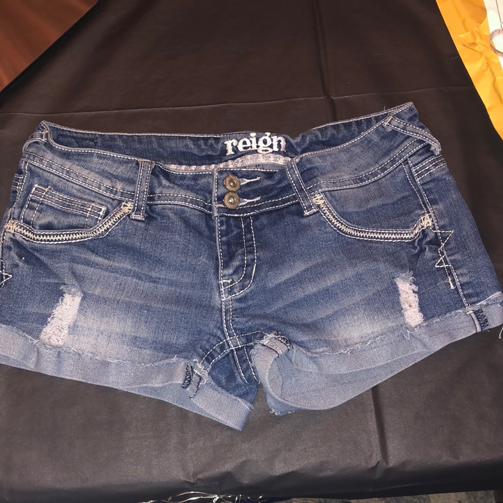 reign denim shorts